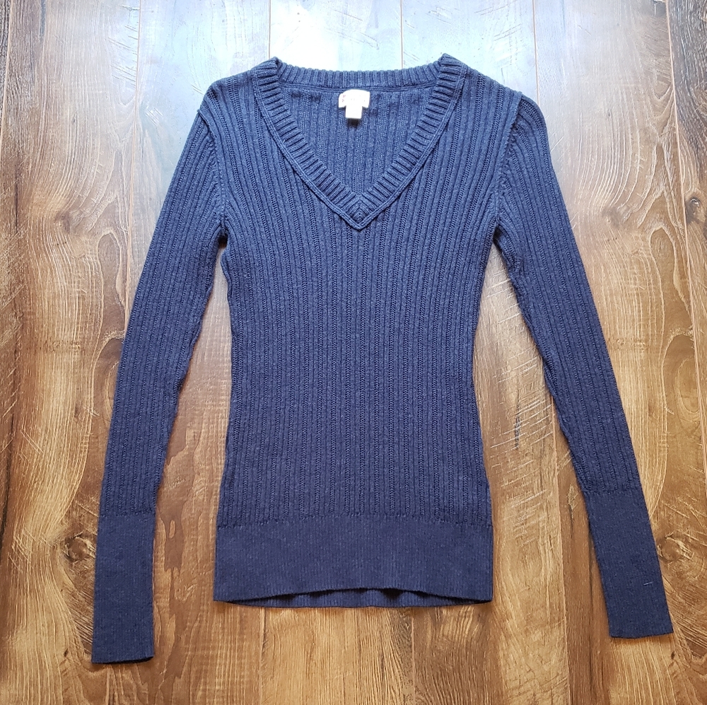 WOMEN'S SWEATER